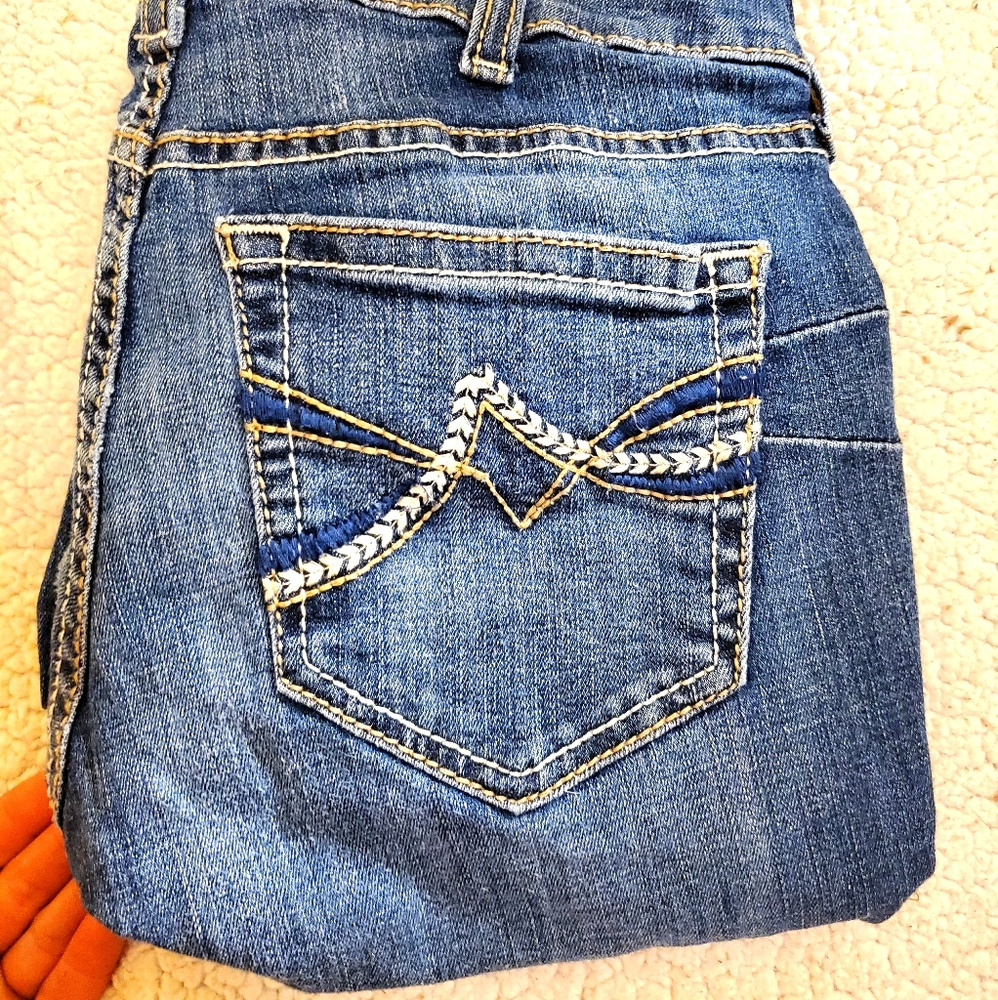 Ariat jeans sz 28
